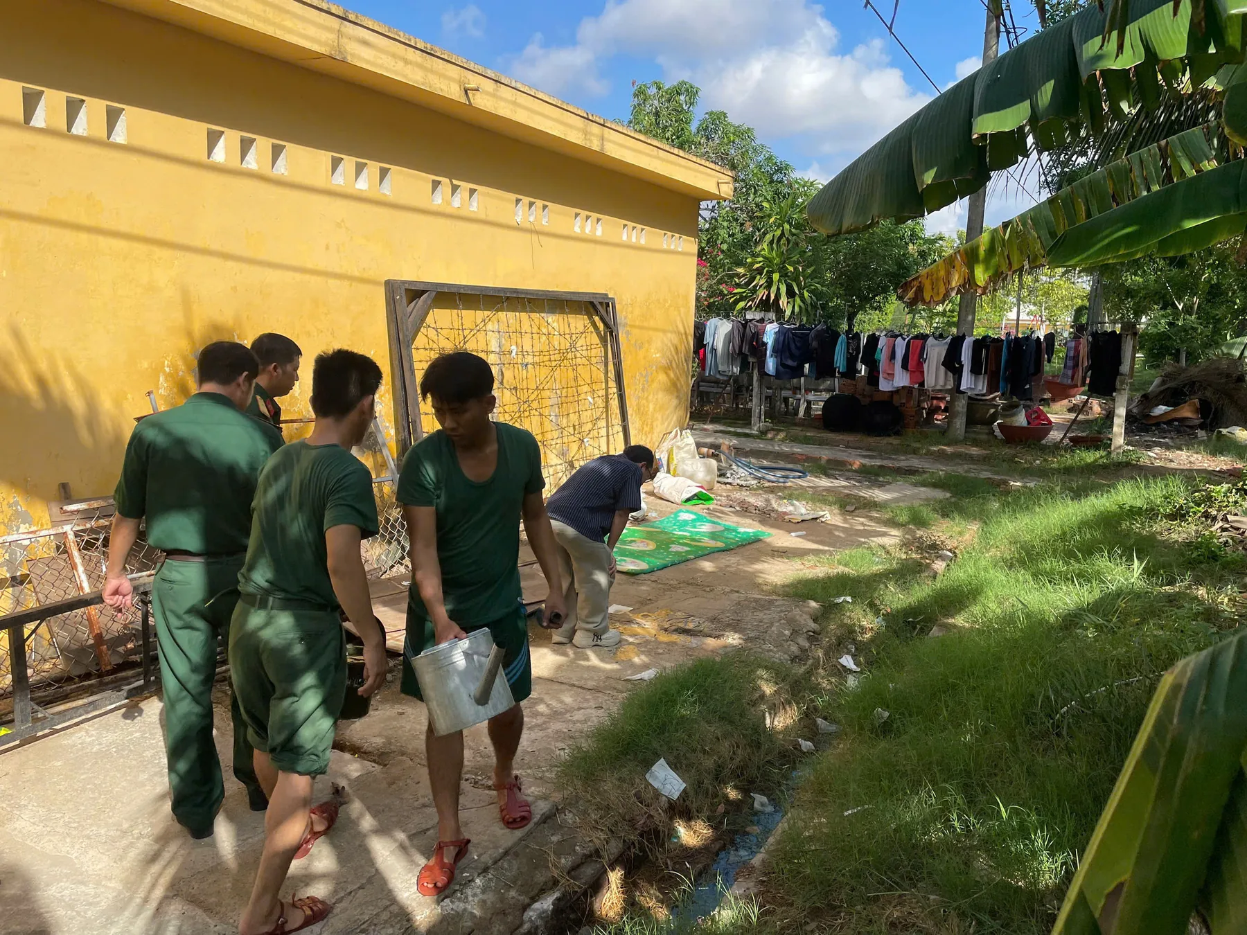 Site team at the Soc Trang pilot